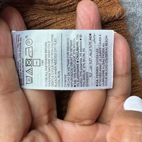 Old Navy Women's Oversized XS Leopard Carmel/Black Cardigan - Picture 2 of 8